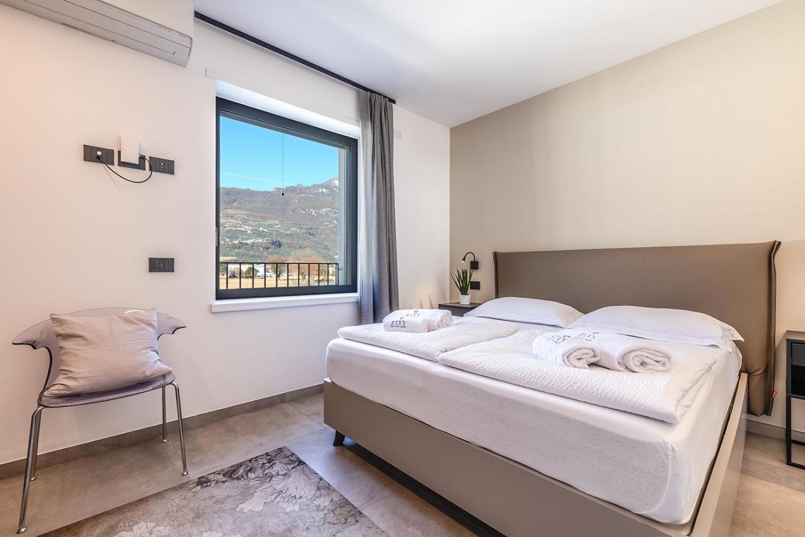 Elvy Garda Living Garden Apartment Riva del Garda Exterior photo